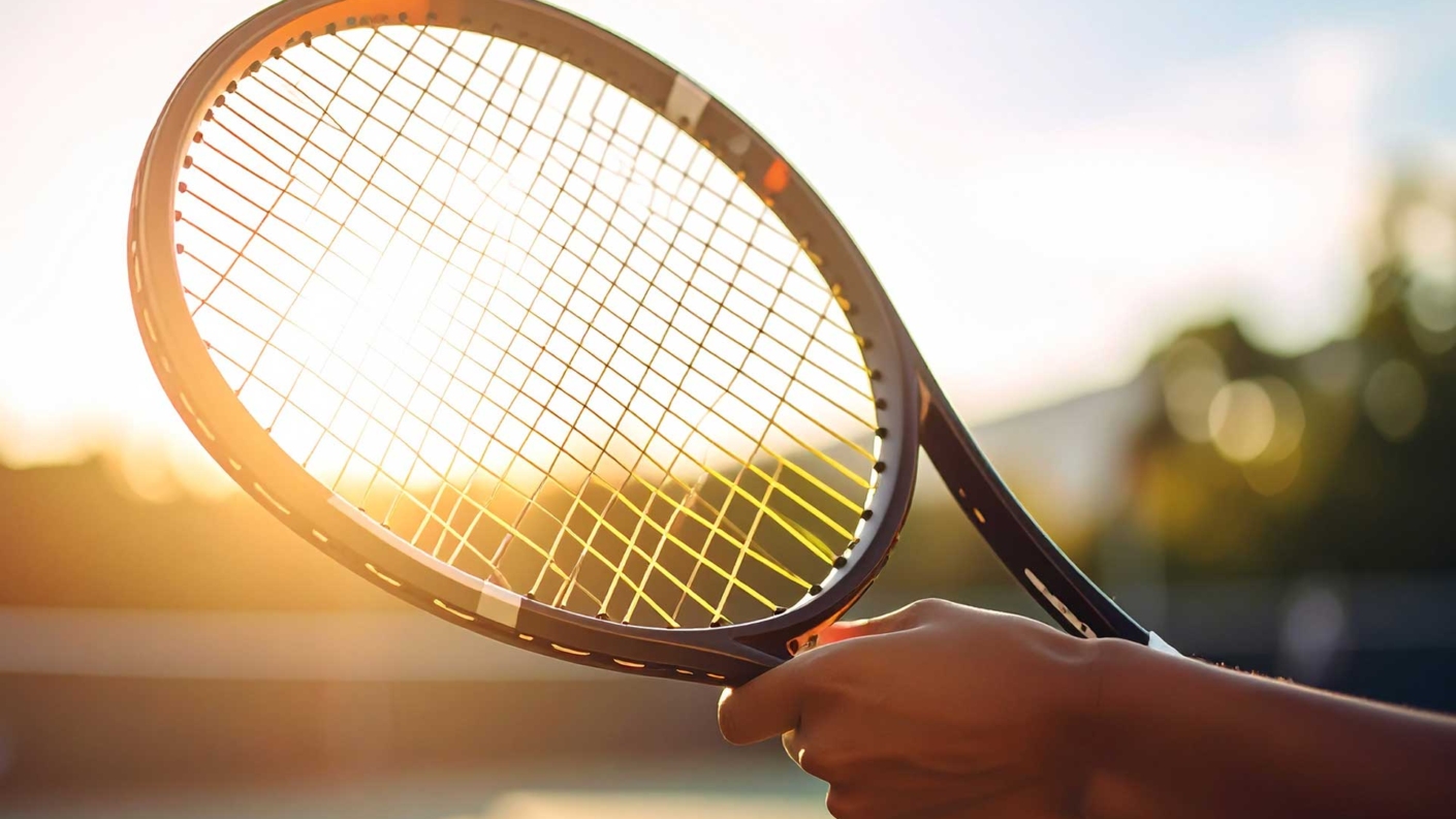 東京都内でテニスを楽しむ3つの方法｜テニススクール・アプリ・公共コート活用術